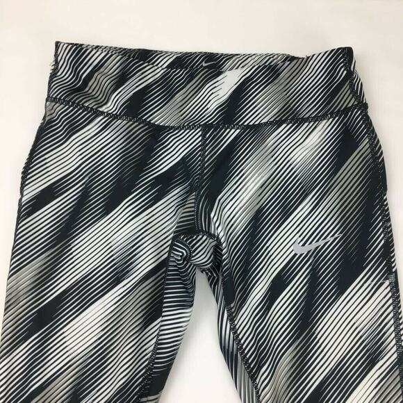 Nike Womens Capri Pants Black White Diagonal Stripes Stretch Running Dri-Fit M - Picture 2 of 12